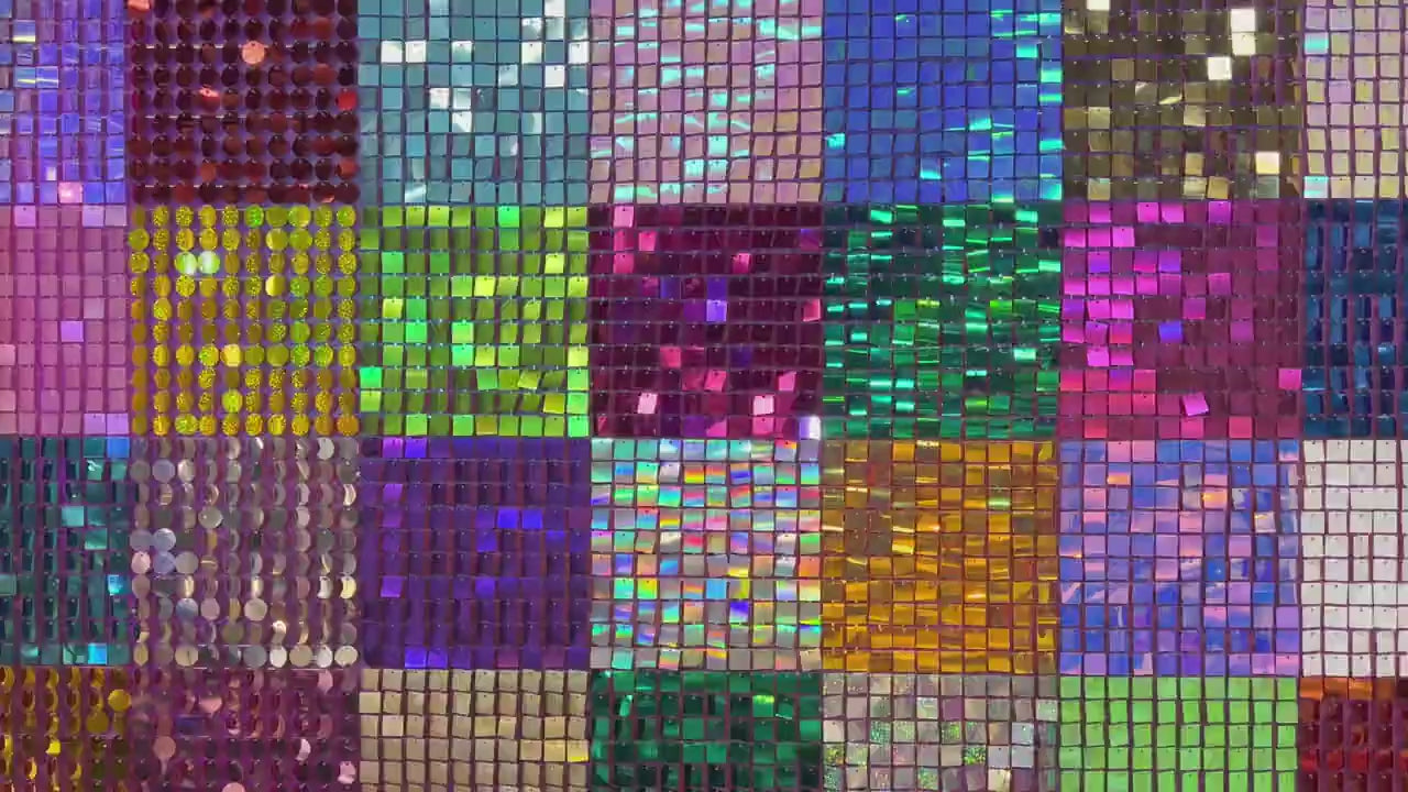 SHIMMER WALLS FRA CARL ROYAL