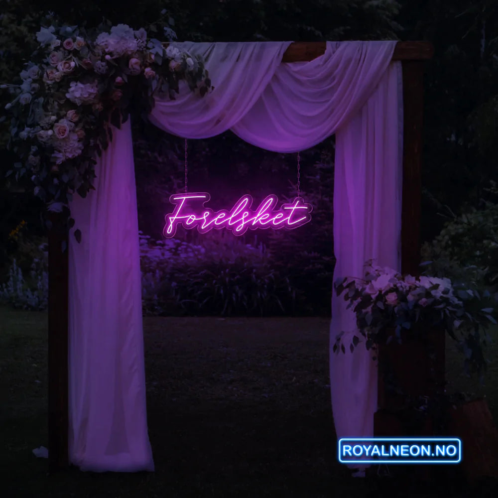"Forelsket" Led Neonskilt.