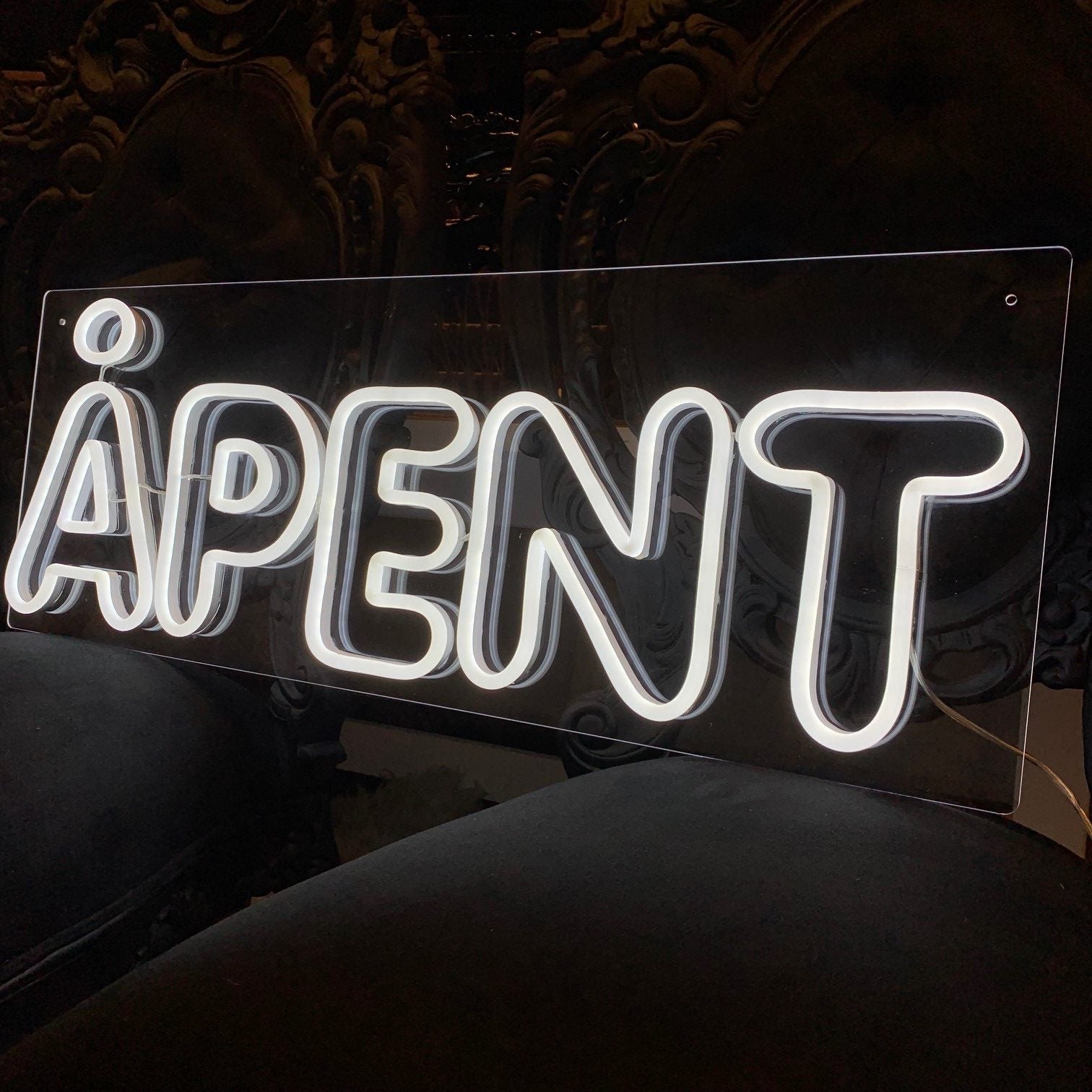 "ÅPENT"LED NEONSKILT. Velg ønsket farge.