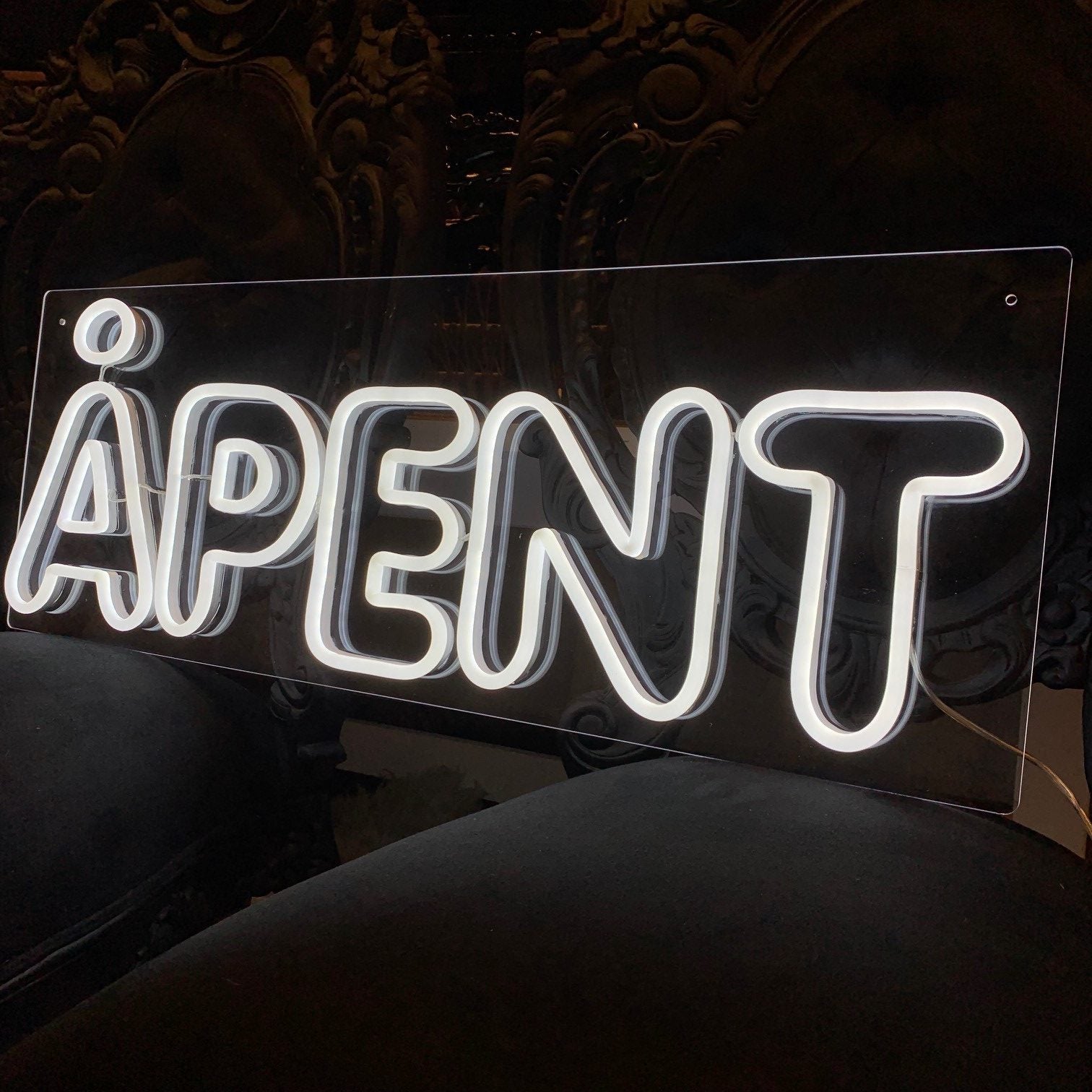 "ÅPENT"Led neonskylt. Välj önskad färg.