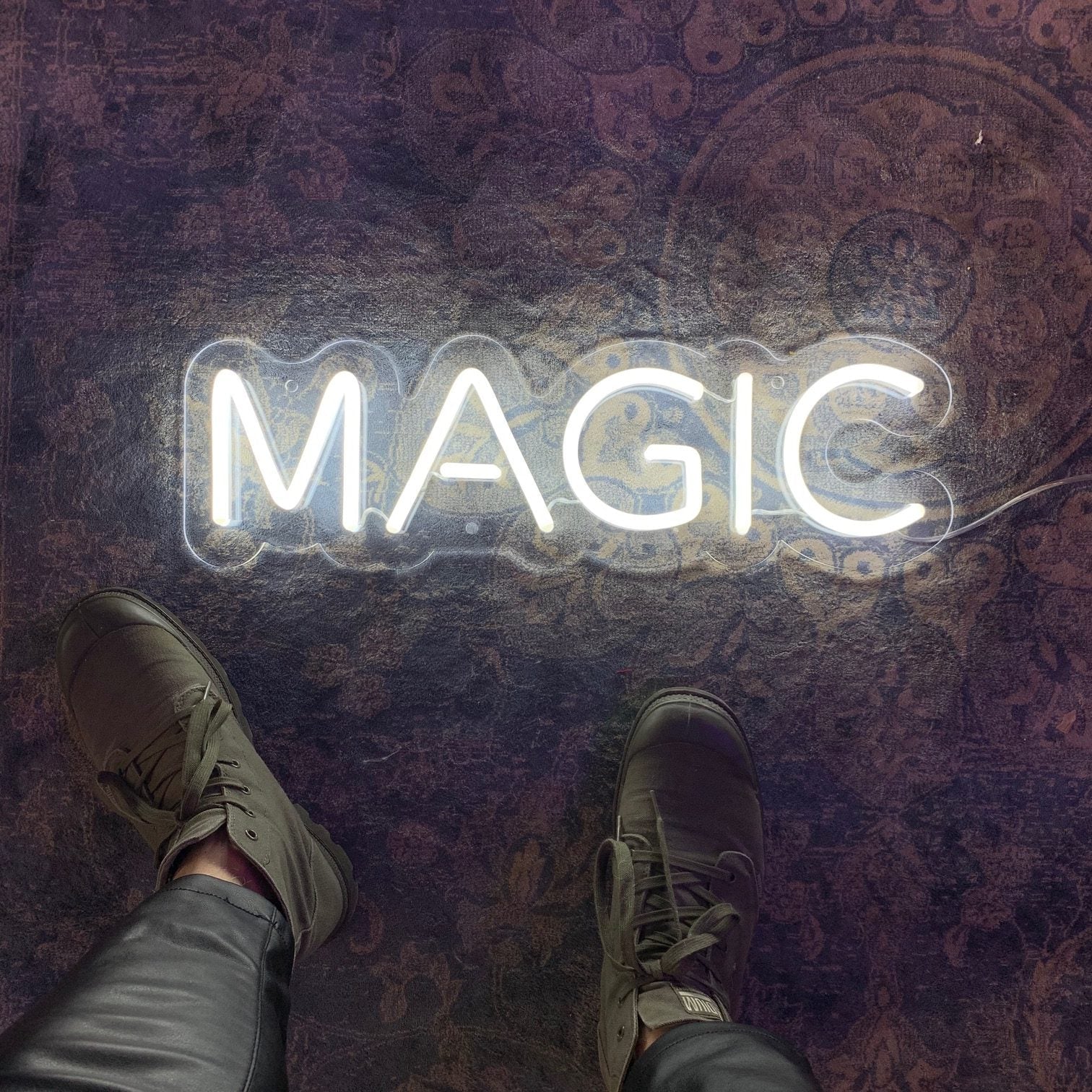 "MAGIC" 56x17cm. Led neonskylt.