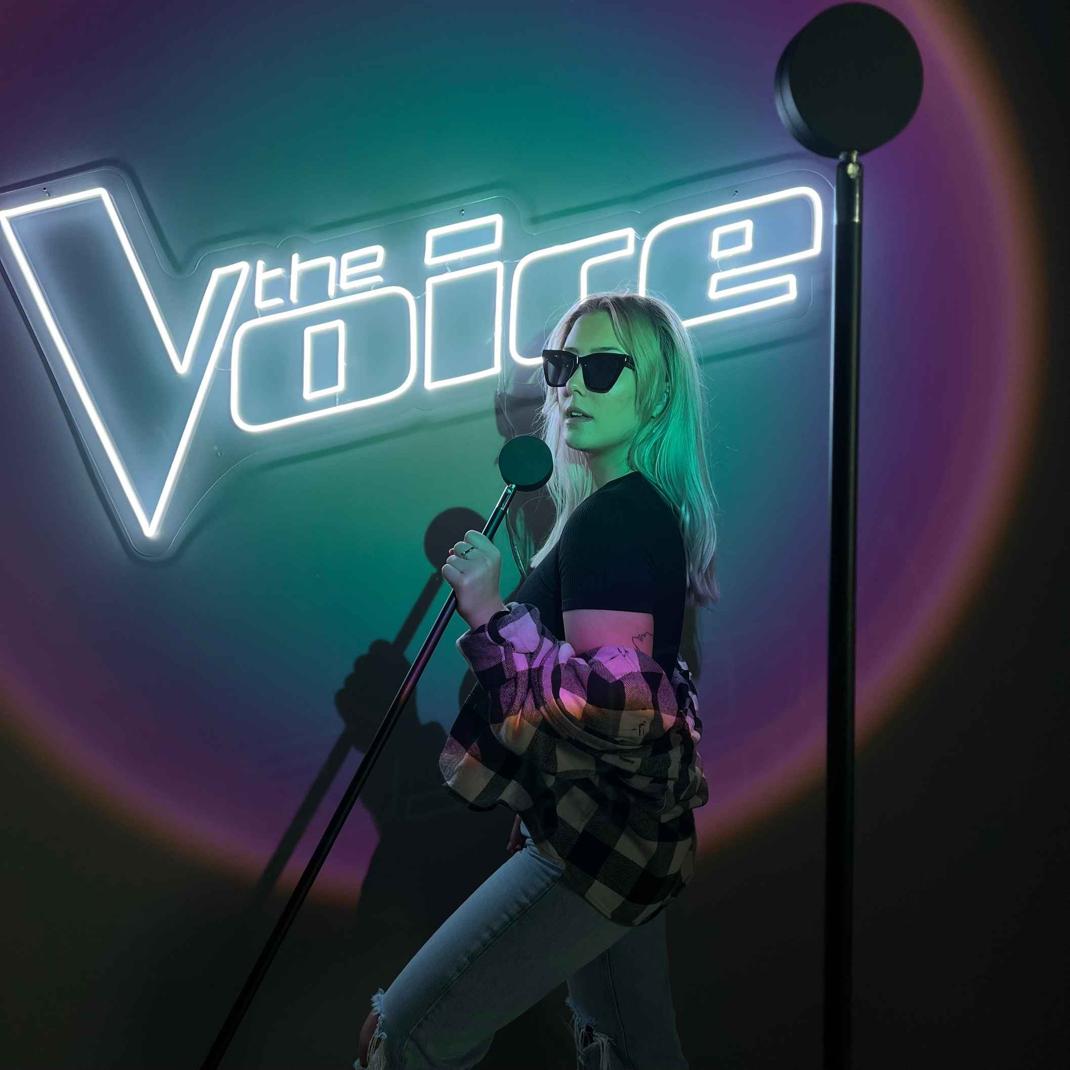The voice Neonskylt
