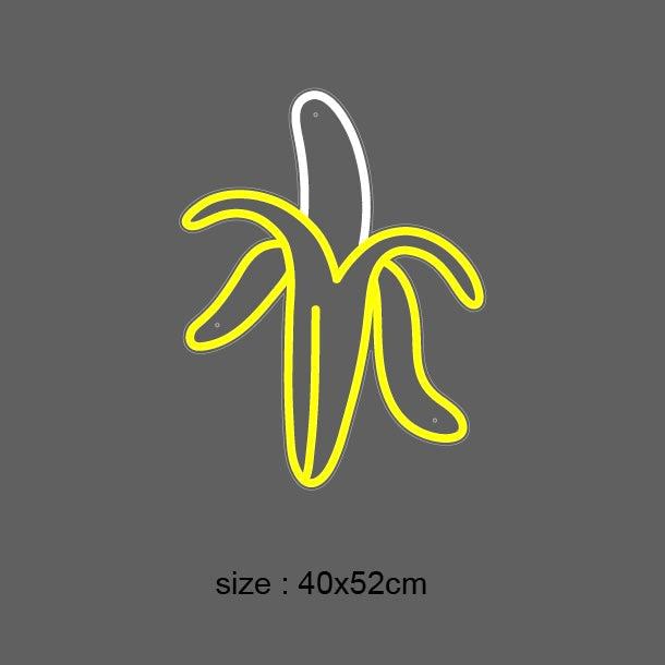 Gjør et fruktig innslag i rommet med vårt 'banan' led neonskilt i strålende gullgult. Perfekt for å tilføre et moderne og lekent preg, dette neonskiltet er ideelt for bedrifter eller som en stilfull detalj i hjemmet.