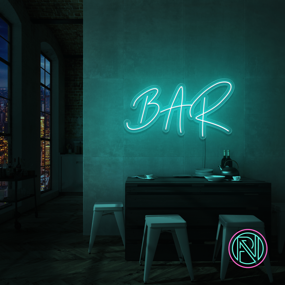 Skap en pulserende stemning med vårt 'bar' led-neonskilt, ideelt for forfriskende cocktailbarer og nattklubber. Dette skiltet er designet for å fange oppmerksomhet med sitt skarpe lys og moderne estetikk, perfekt for å forvandle ethvert miljø til et sentrum for sosialt samvær og moro.