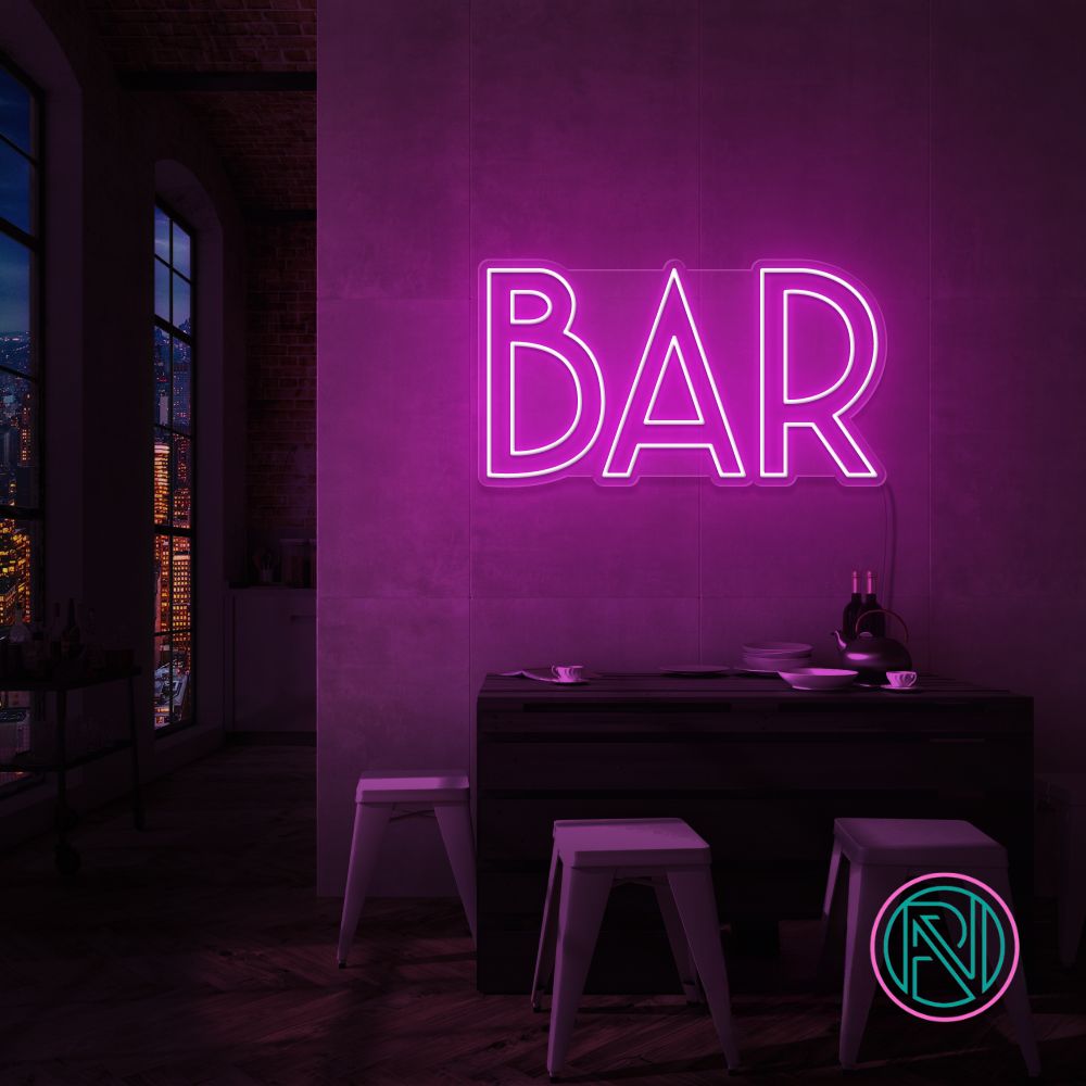 Skap en levende atmosfære med vårt 'bar' led neonskilt, designet for å tilføre stil og energi til din bar. Dette skiltet kombinerer estetikk med funksjonalitet og lyser opp rommet med valgfri farge som komplementerer ditt interiør.