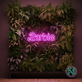 LED-neonskilt med lysende skrift, lilla magenta neonlys