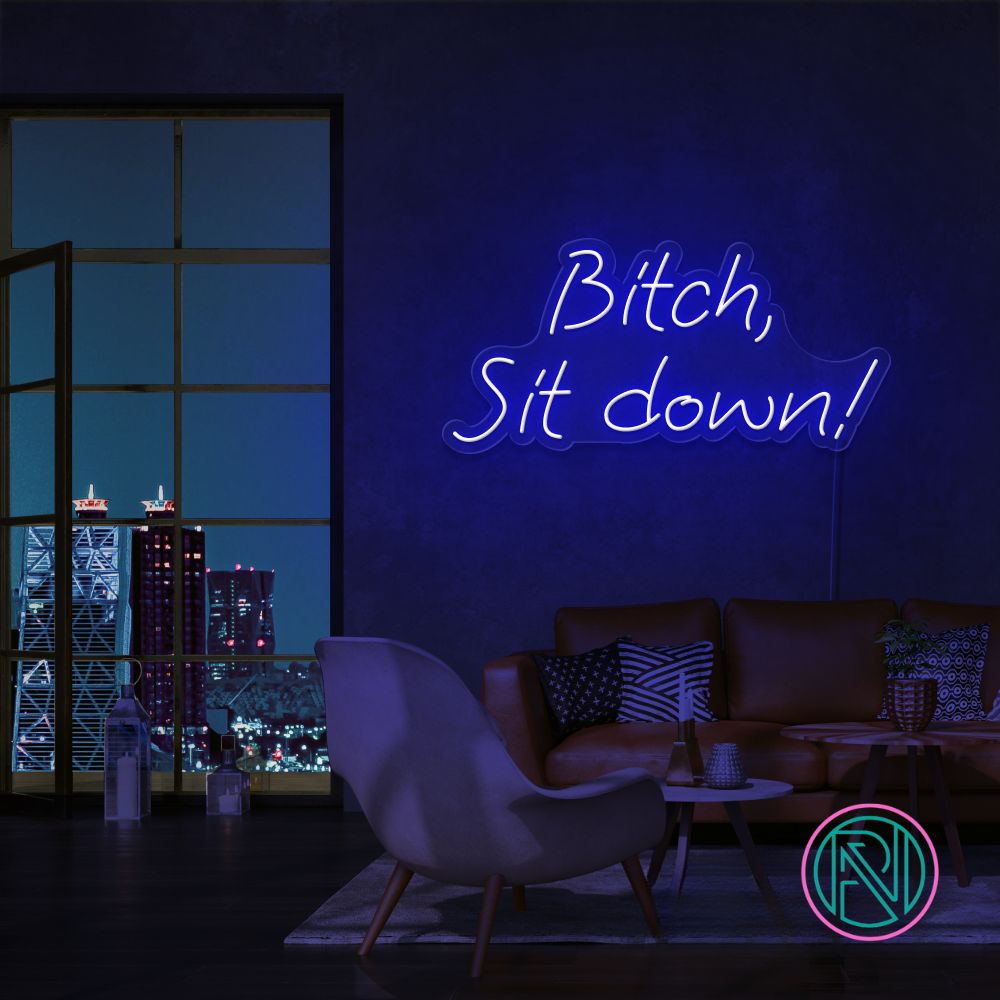 Gi interiøret en kant med 'bitch, sit down' led neon-skiltet. Dette dristige og uttrykksfulle skiltet er designet for å fange oppmerksomhet og skape en samtalestarter i ethvert forretningsmiljø. Velg favorittfargen din og gi bedriften din et unikt preg.