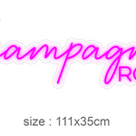 Skap en luksuriøs atmosfære med vårt 'champagne room' led neonskilt. Velg mellom et spekter av farger for å tilpasse det etter ditt personlige preg. Dette led-skiltet er ideelt for å gi et snev av eleganse til rommet, perfekt for private rom eller moderne forretningslokaler.