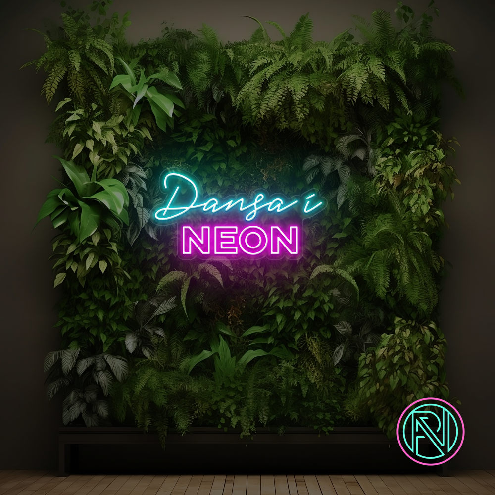 Lys opp rommet med 'dansa i neon' led neonskilt. Dette neonskiltet bringer en leken og energisk atmosfære til ethvert interiør, enten det er hjemme eller på et festlokale. Med klare farger og et iøynefallende design, er dette skiltet et statement-piece som garantert vil vekke oppmerksomhet.