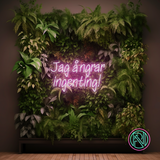 LED neonskilt: «Jag ångrar ingenting!» med magenta/lilla glød