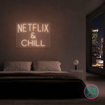 LED-neonskilt 46x63 cm med NETFLIX & CHILL i varmt hvitt lys