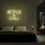 LED-neonskilt 46x63 cm med NETFLIX & CHILL i hvitt LED-lys