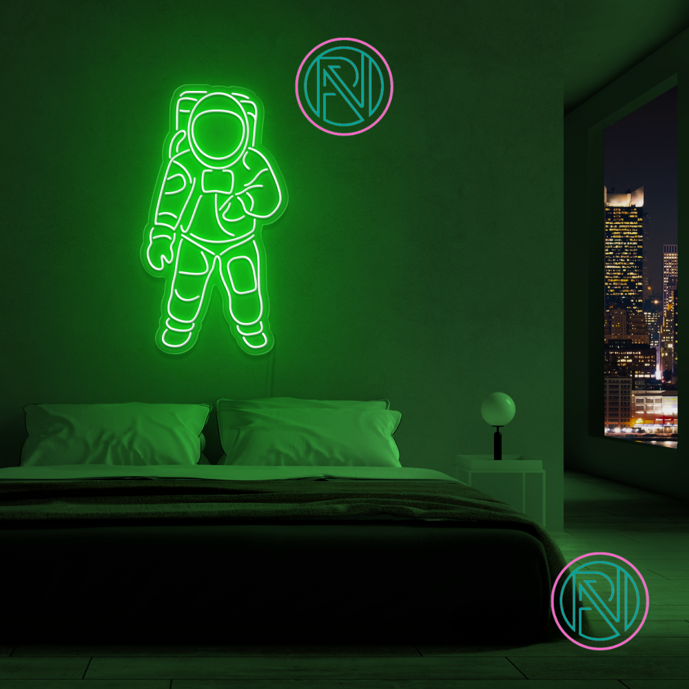 Neonskylt "SPACEMAN" 79x43 cm. Välj önskad färg. 