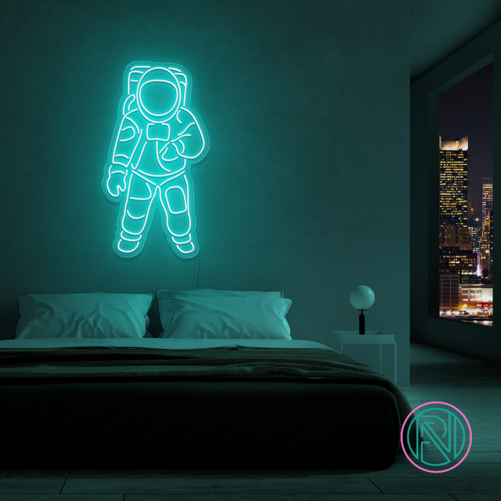 Neonskylt "SPACEMAN" 79x43 cm. Välj önskad färg. 