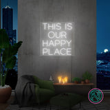 Kvadratisk LED-neonskilt: «THIS IS OUR HAPPY PLACE», hvitt lys